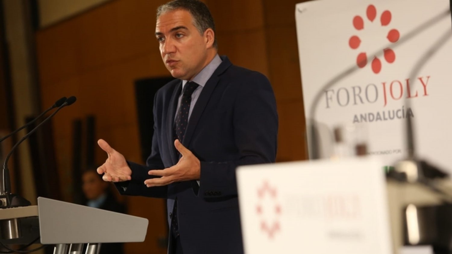 El PP de Málaga muesta su apoyo incondicional a la candidatura de Sáenz de Santamaría como presidenta popular