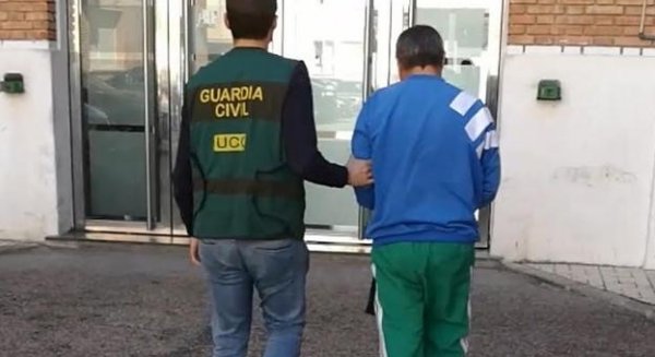 Investigan a un profesor de instituto de Málaga en una operación contra compradores de pornografía infantil