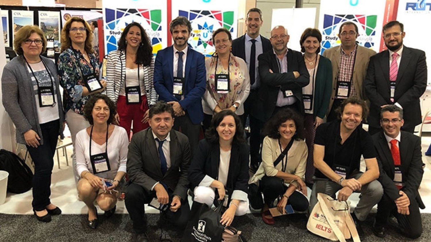 Docentes de la UMA participan en la asamblea de educadores más importante del mundo