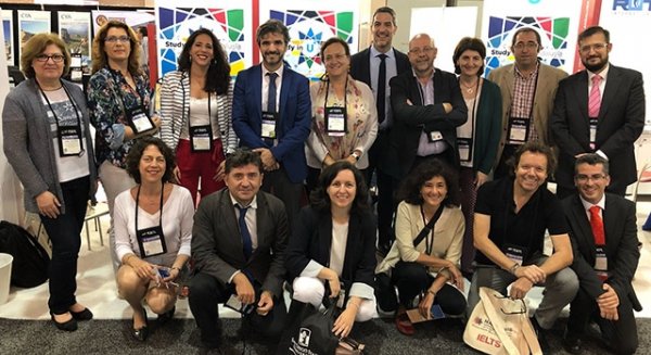 Docentes de la UMA participan en la asamblea de educadores más importante del mundo