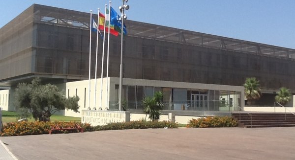 Las familias de la provincia con menos recursos ya pueden solicitar las ayudas que la Diputación destina para cubrir necesidades básicas