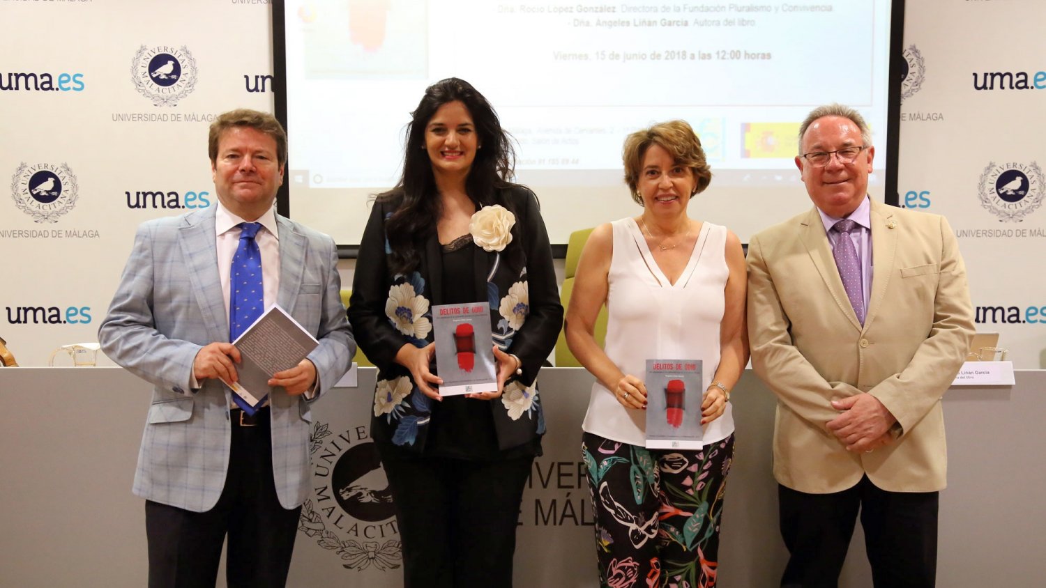 La profesora Ángeles Liñán recibe el Premio de Investigación Pluralismo y Convivencia