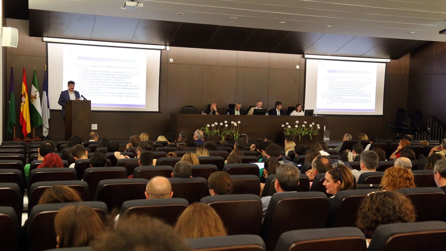 El Claustro conoce la notable evolución experimentada por los fondos de investigación