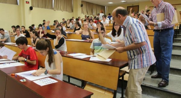 Las Pruebas de Acceso a la Universidad concentran este año a casi 7.400 estudiantes en Málaga