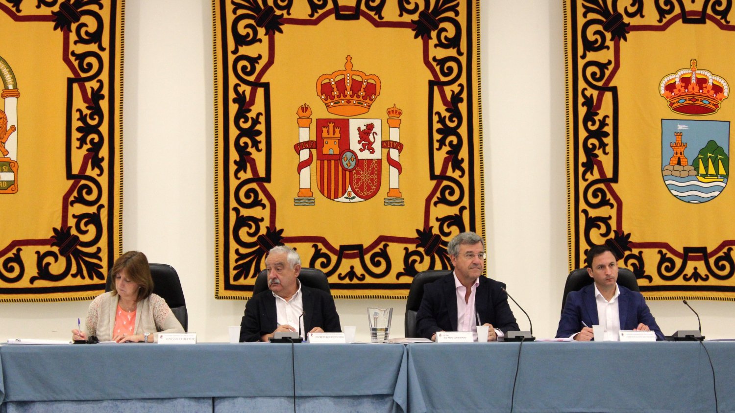 Estepona cumple todos los objetivos del plan de saneamiento y reduce la deuda heredada casi a la mitad