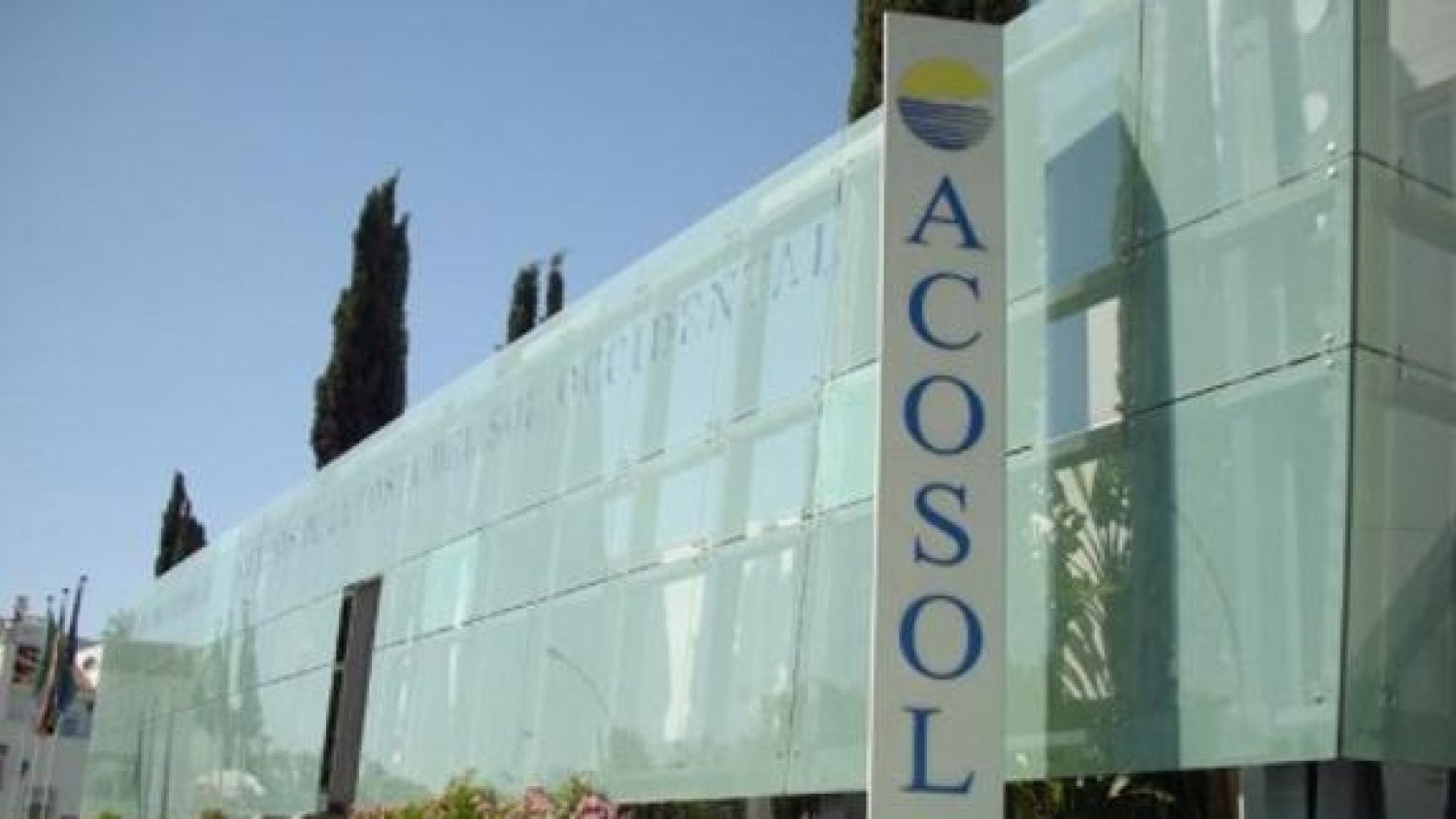 Acosol continúa con el plan de inversiones y lleva a cabo obras en Istán y Fuengirola