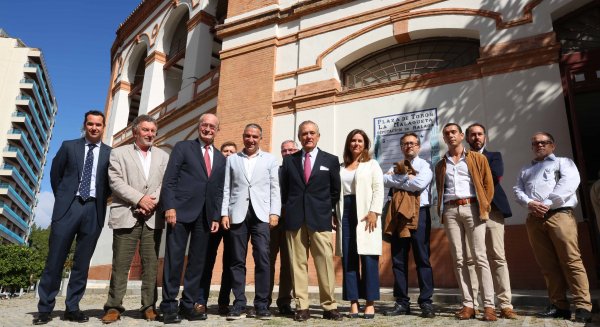 La creación del centro cultural en la plaza de toros de La Malagueta, más cerca