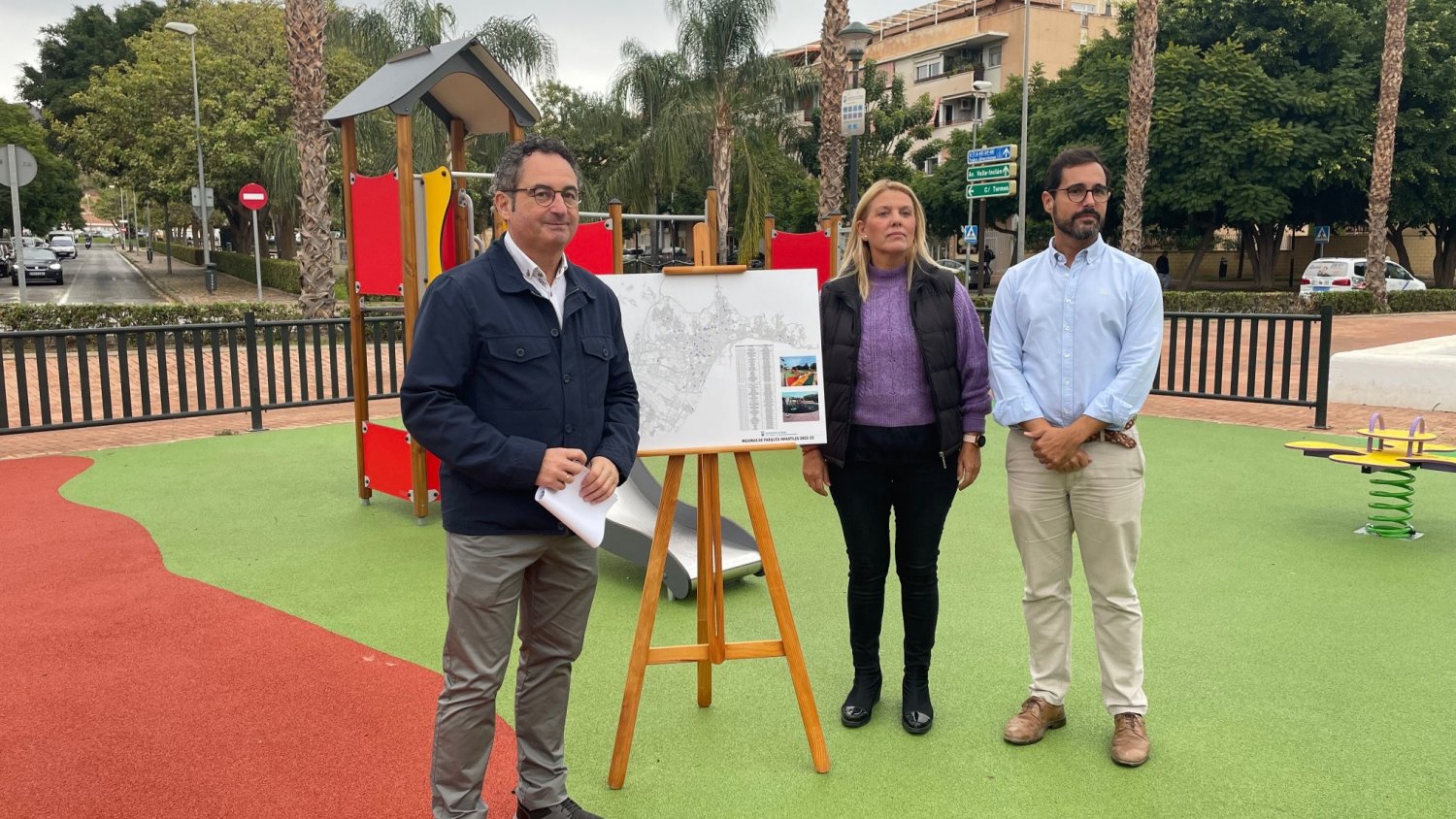 Málaga  invierte más de 1,5 millones de euros en la mejora de los parques infantiles