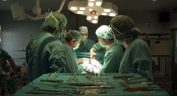 El SAS reforzará la asistencia sanitaria en verano con la contratación de 3.700 profesionales en Málaga