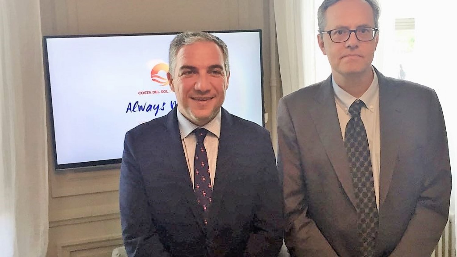 La Costa del Sol presenta a touroperadores y prensa especializada francesa la oferta de la provincia como un destino cosmopolita