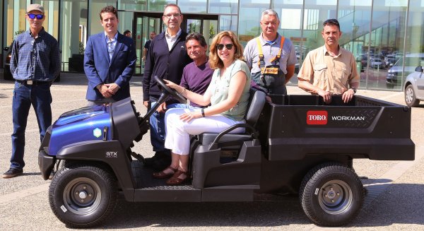 El Servicio de Jardinería de la UMA estrena vehículo eléctrico