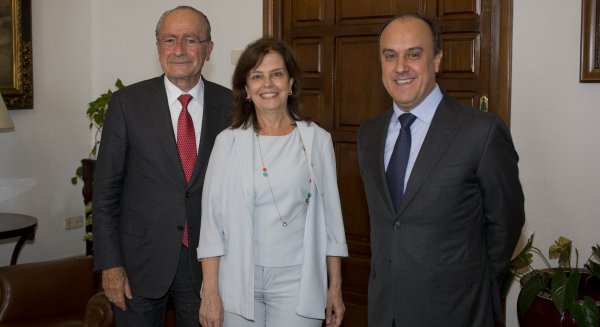 La presidenta de SEPI visita Mercamálaga para conocer la actividad de la Red de Mercas y los planes de futuro que está impulsando MERCASA