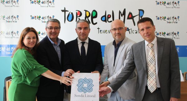La Diputación invierte 1,5 millones de euros para el avance de la Senda Litoral en la Axarquía