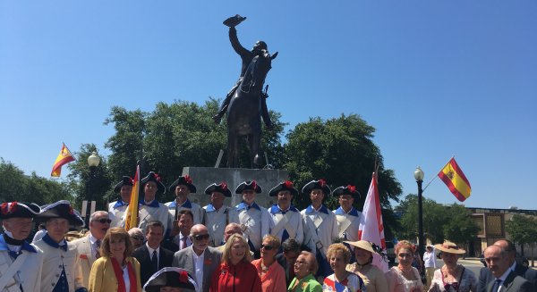 La ciudad norteamericana de Pensacola perpetúa su agradecimiento a Bernardo de Gálvez con una estatua ecuestre