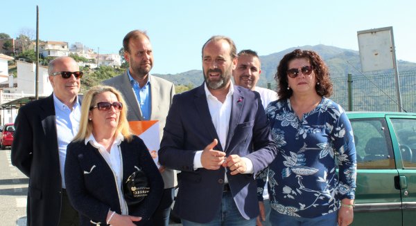 Ciudadanos propone un paquete de diez medidas para mejorar la barriada de Olías