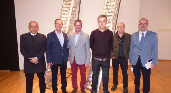 El MVA acoge la exposición 'Extraña Varsovia', que explora la década de los noventa a través de las obras de seis artistas multidisciplinares vinculados a Málaga
