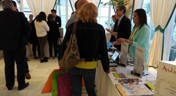 Málaga da a valer su oferta turística junto a Andalucía en diversas jornadas por todo el país