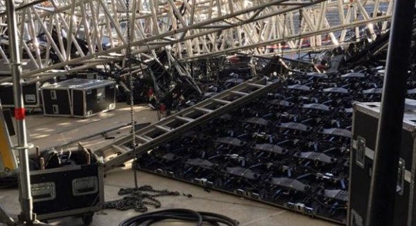 Cinco heridos en el montaje del escenario para el concierto de Romeo Santos en el Auditorio Municipal