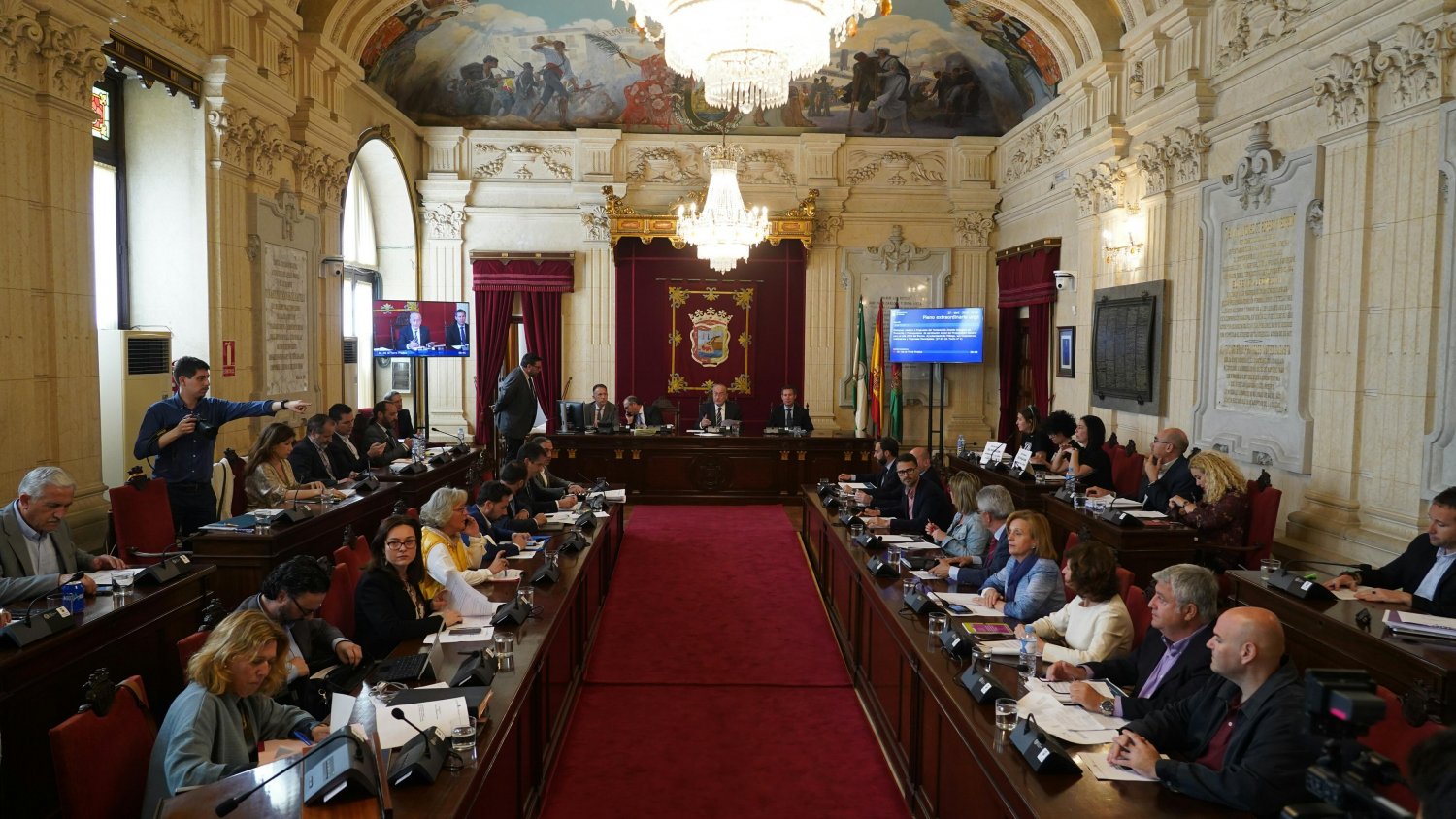 El Pleno da la aprobación inicial al presupuesto para 2018 que asciende a 790 millones de euros