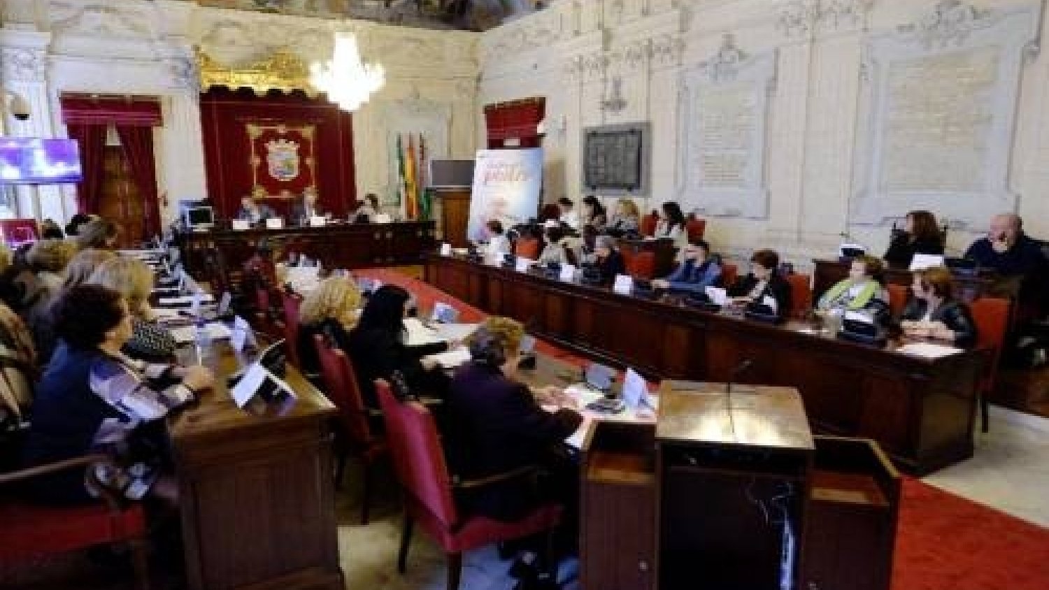 El Ayuntamiento de Málaga celebra el Consejo Sectorial de las Mujeres