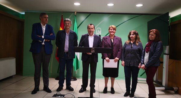 Las faeneras de Málaga protagonizan la recreación teatral 'Mujeres con Historia' del Instituto Andaluz de la Mujer