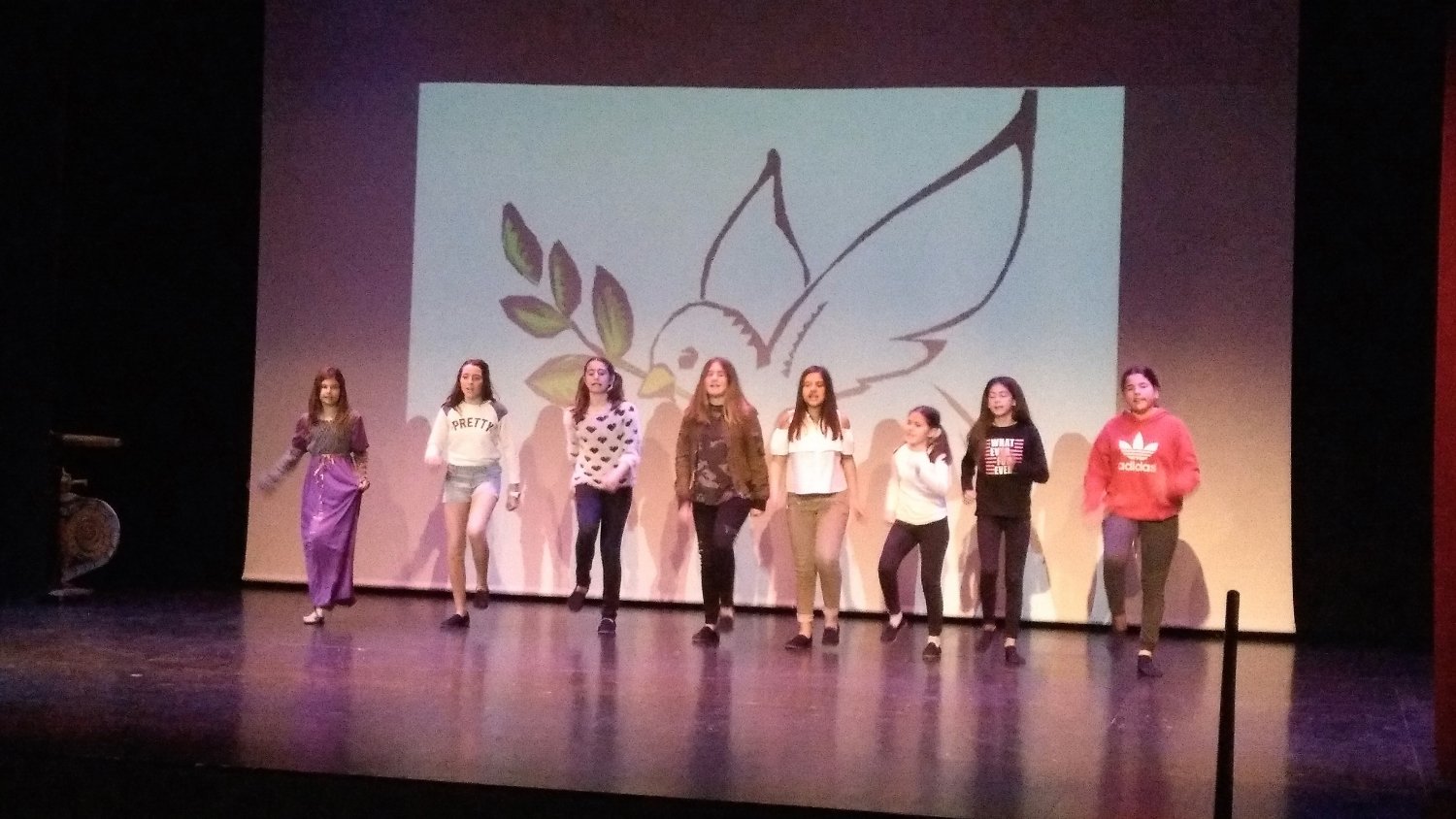 Más de 400 escolares se convierten en actores en la XXXII muestra de teatro