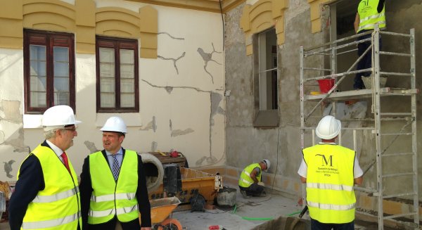 El PFEA destina un millón de euros a la mejora de las instalaciones de distintos centros de la Diputación