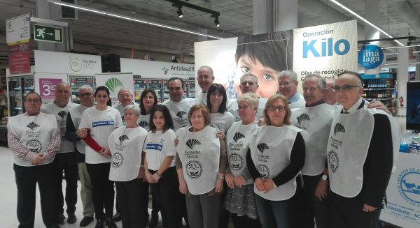 Carrefour arranca su tradicional 'Operación Kilo' en Málaga igualando la aportación de sus clientes