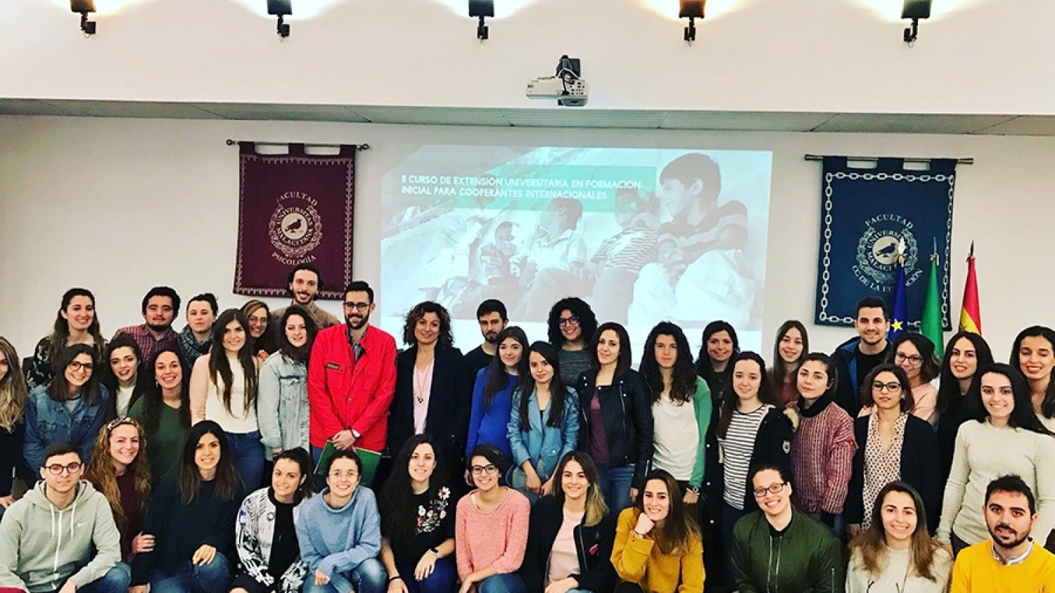 Más de 100 estudiantes se forman para iniciar proyectos de cooperación internacional