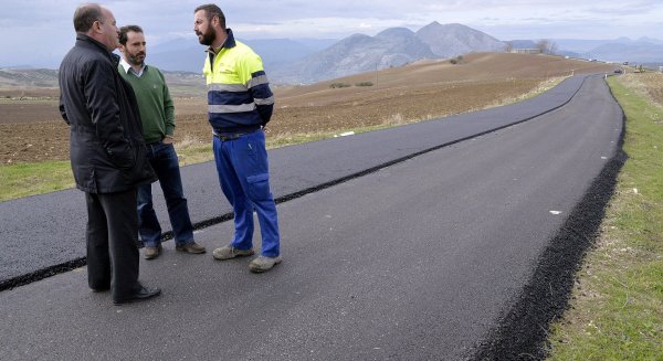 Antequera presenta la solicitud de subvención de la Junta para la mejora del camino de unión entre el anejo de La Joya con Villanueva de la Concepción
