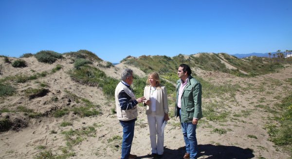 Marbella firmará un acuerdo con la asociación Produnas para consensuar todas las actuaciones que afecten al sistema dunar