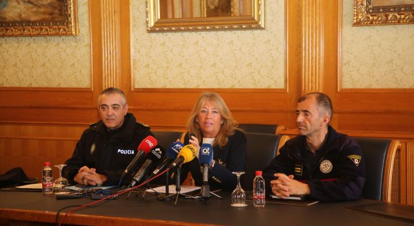 Marbella convocará oposiciones para reforzar las plantillas de la Policía Local y de Bomberos