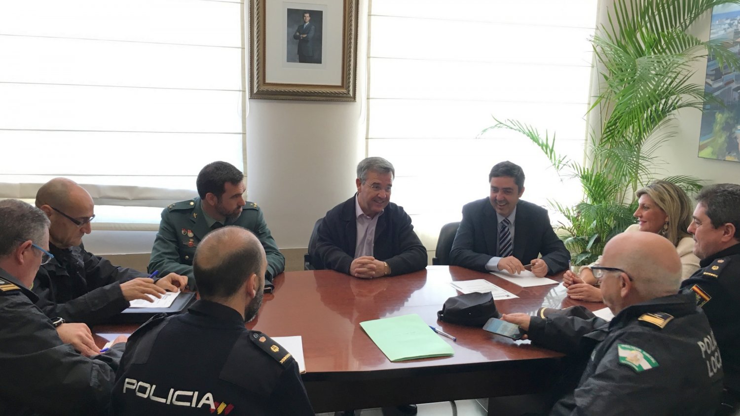 La Junta Local de Seguridad coordina el dispositivo especial de seguridad y vigilancia de Semana Santa de Estepona