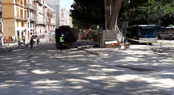 Metro de Málaga finaliza el acondicionamiento de la Alameda Principal para el paso de los tronos en Semana Santa