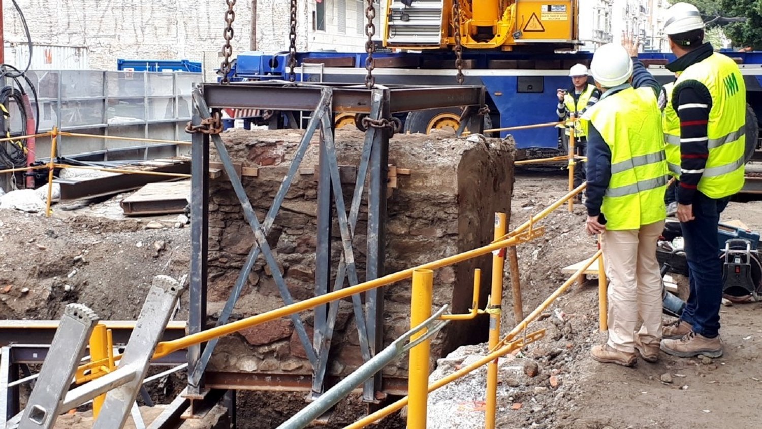 La Junta comienza la extracción y traslado del muro este del Fuerte de San Lorenzo para continuar con el túnel del metro