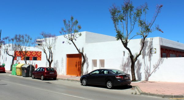 Estepona licita la adquisición de mobiliario y nuevo equipamiento para la guardería Los Pitufos