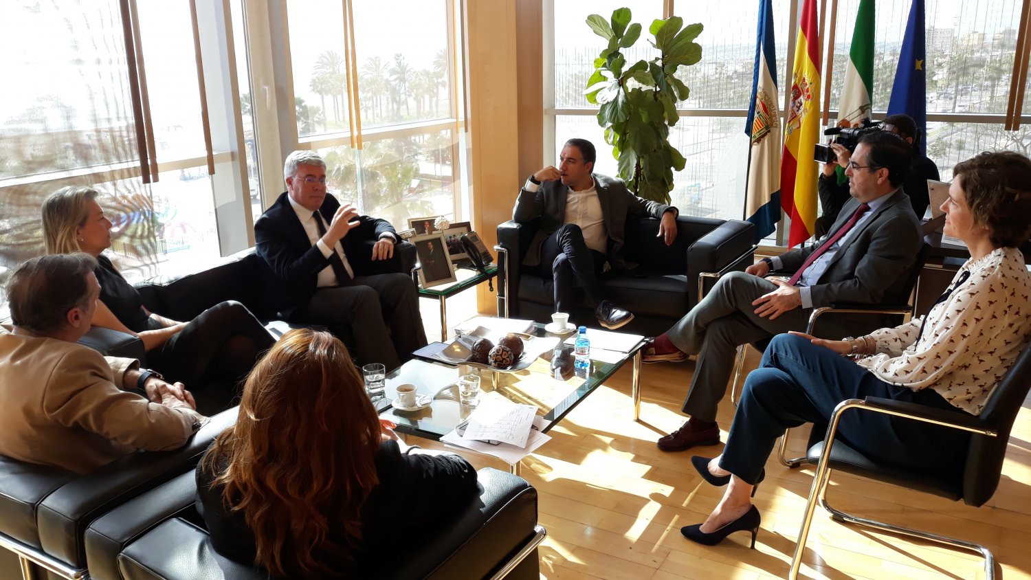 El secretario de Estado de Hacienda, Fernández de Moya, destaca la gran labor de las Entidades Sociales de Málaga