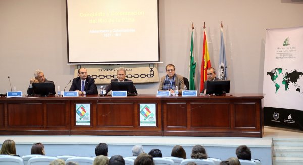 La VI Tribuna Transatlántica del Aula María Zambrano elimina fronteras entre España y Paraguay