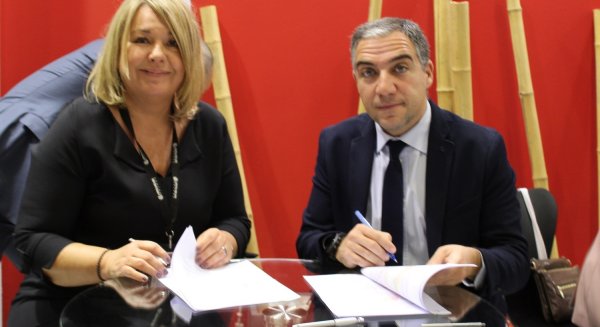 La Costa del Sol firma diferentes acuerdos de comarketing con touroperadores en el marco de la ITB