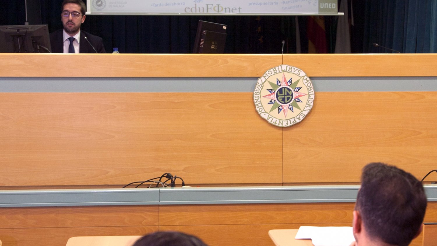 Unicaja acerca a los alumnos de la UNED y de la UMA la II edición del curso para la toma de decisiones financieras