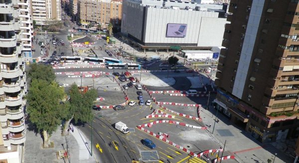 La Junta renovará las barreras de seguridad de los desvíos de tráfico del Metro