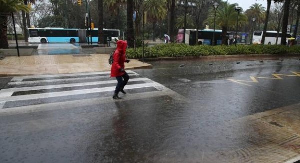 Málaga, en alerta amarilla este lunes por fuertes lluvias y vientos