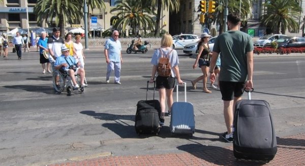 Málaga ciudad presenta varias medidas relacionadas con las viviendas turísticas