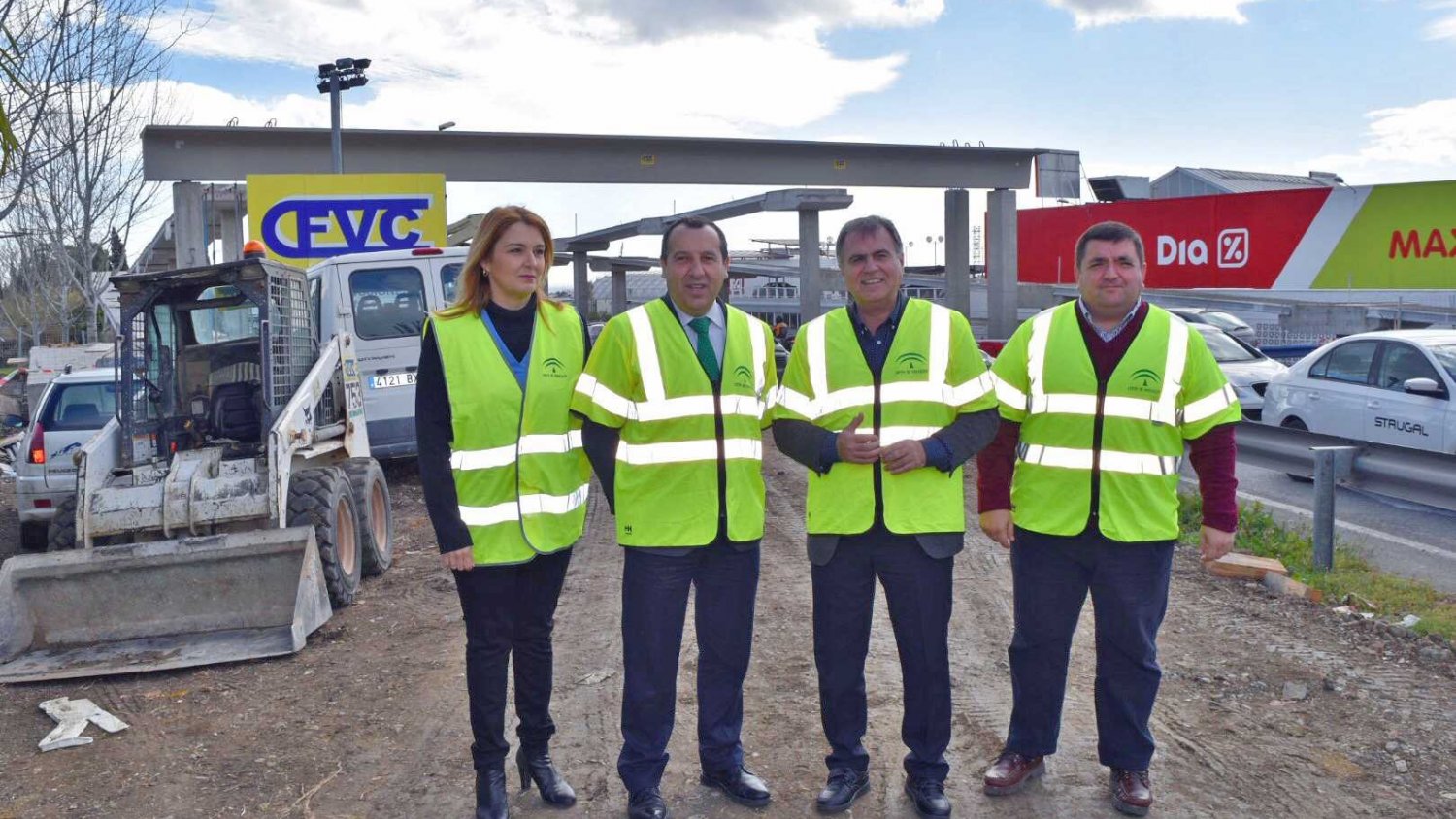 Las obras de construcción de la pasarela peatonal en la A-397 alcanzan el 70% de ejecución