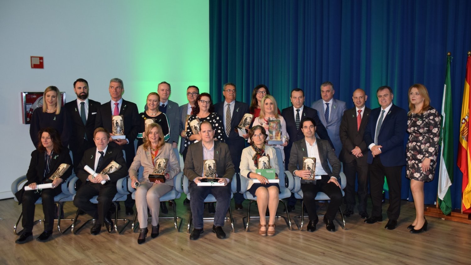 La Junta destaca el perfil creativo, el esfuerzo y el compromiso de los premiados con la bandera de Andalucía