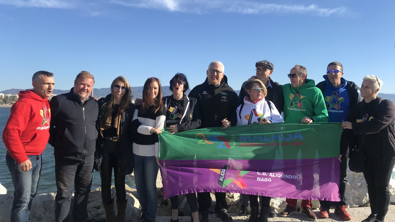 Málaga estrena dos carriles a nado para deportistas en las playas de La Malagueta y La Misericordia