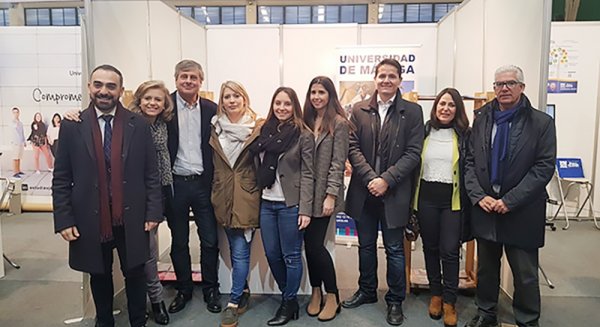 La UMA participa en el Salón del Estudiante de Lucena