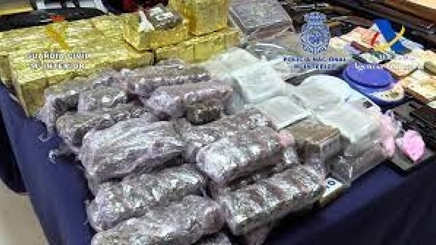 La Policía Nacional intercepta un camión cargado con 551 kilogramos de hachís