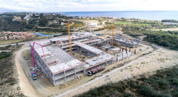 Estepona concluirá este mes la obra de estructura del Hospital de Alta Resolución