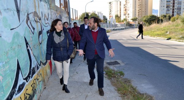 Ciudadanos propone mejorar las conexiones Teatinos-PTA y resolver los problemas de accesos al Colegio Los Olivos